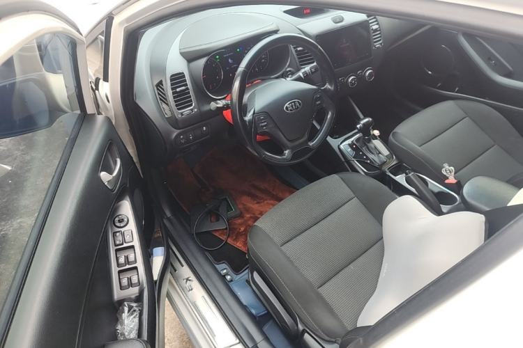 Used Kia K3 2016 1.6L Automatic with Sunroof Driver Seat