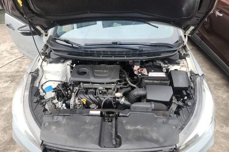 Used Kia K3 2016 1.6L Automatic with Sunroof Engine Bay