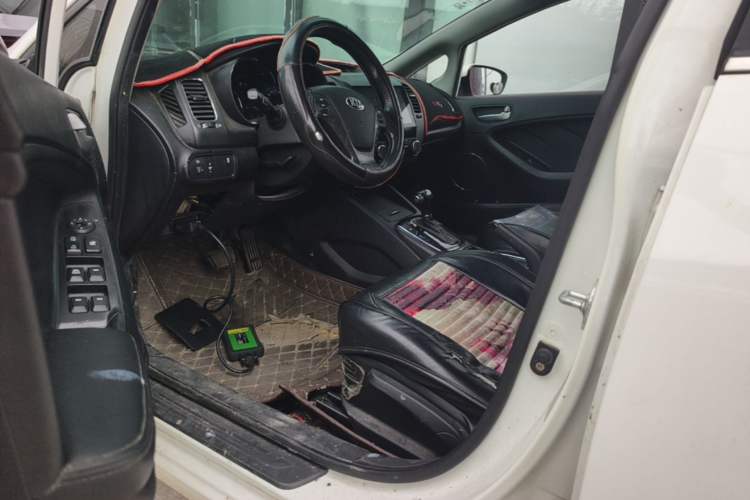 Used Kia K3 2016 1.6L Automatic GLS Driver Seat