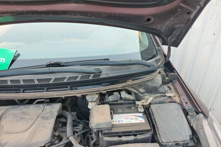 Used Kia K3 2016 1.6L Automatic GLS Engine Bay Left