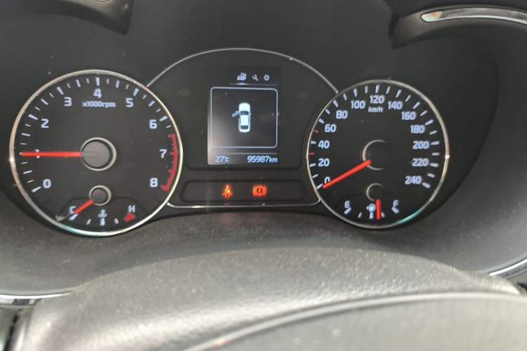 Used Kia K3 2016 1.6L Manual GLS Odometer Close Up