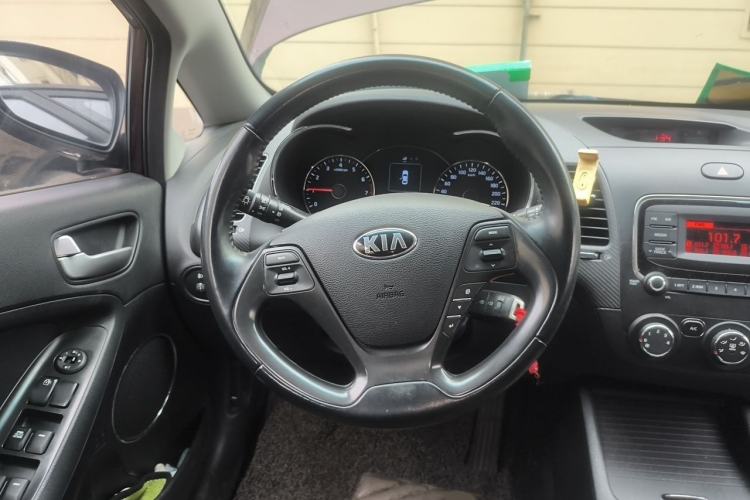 Used Kia K3 2016 1.6L Manual GLS Steering Wheel
