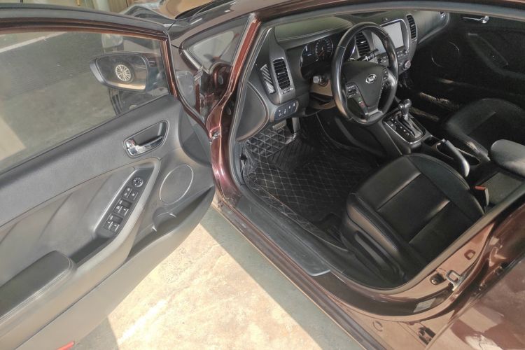 Used Kia K3 2016 1.6L Automatic DLX Driver Seat
