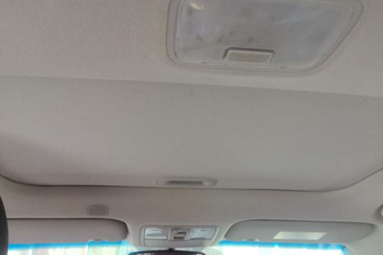 Used Kia K3 2016 1.6L Automatic DLX Headliner