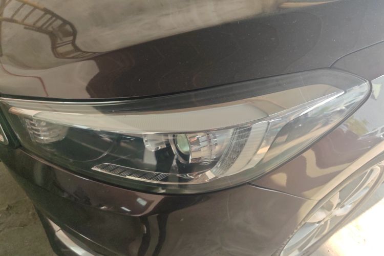Used Kia K3 2016 1.6L Automatic DLX Left Front Headlight