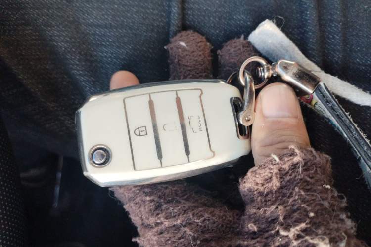 Used Kia K3 2016 1.6L Manual GL Vehicle Key