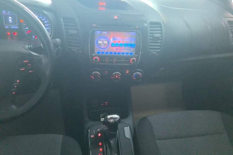 Used Kia K3 2016 1.6L Automatic GLS Audio And AC Panel