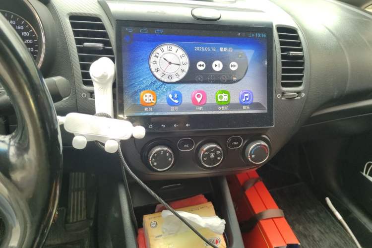 Used Kia K3 2016 1.6L Manual GLS Audio And AC Panel