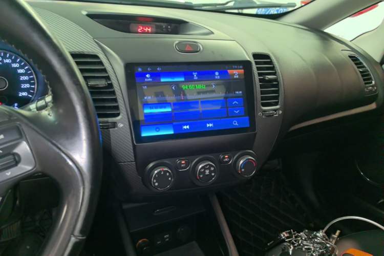 Used Kia K3 2016 1.6L Automatic GLS Audio And AC Panel