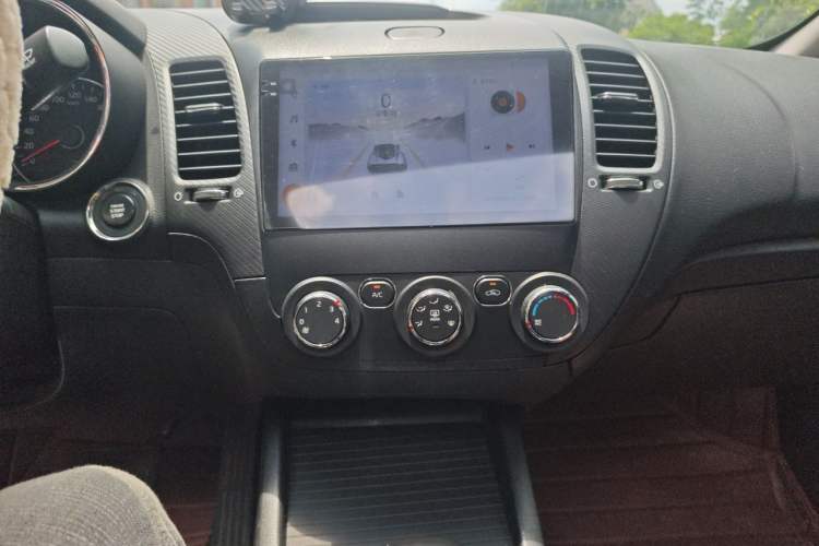 Used Kia K3 2016 1.6L Automatic Premium Audio And AC Panel