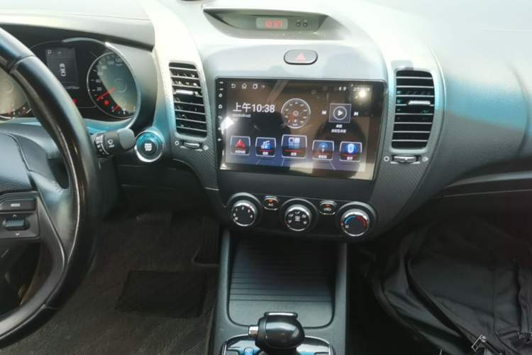 Used Kia K3 2016 1.6L Automatic GLS Audio And AC Panel