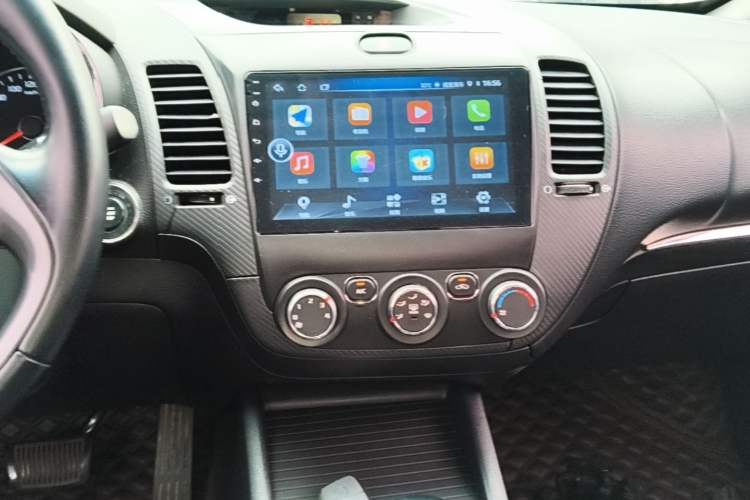 Used Kia K3 2016 1.6L Automatic GLS Audio And AC Panel