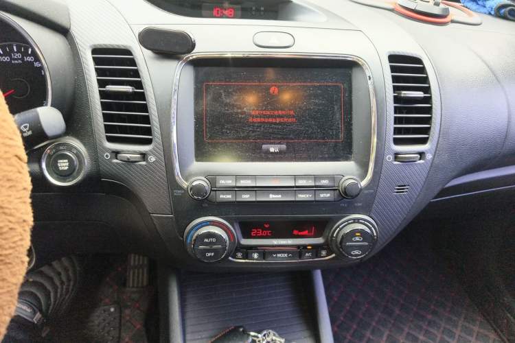 Used Kia K3 2016 1.6L Automatic Premium Audio And AC Panel