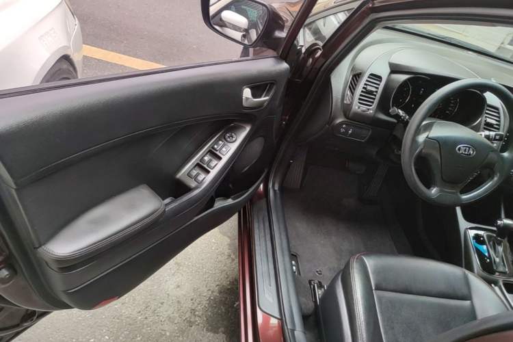 Used Kia K3 2016 1.6L Automatic GL Driver Seat