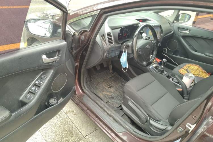 Used Kia K3 2016 1.6L Manual GLS Driver Seat