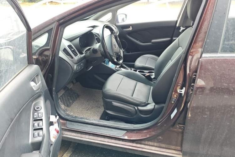 Used Kia K3 2016 1.6L Automatic GLS Driver Seat