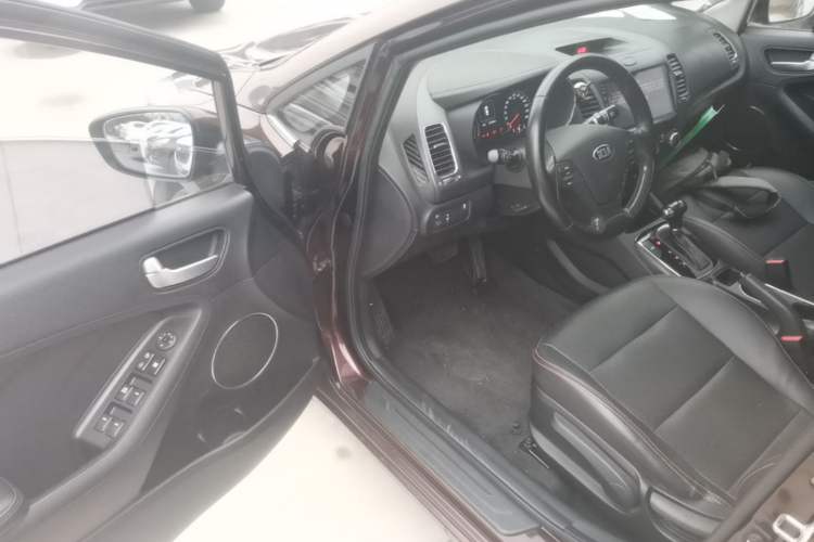 Used Kia K3 2016 1.6L Automatic GLS Driver Seat