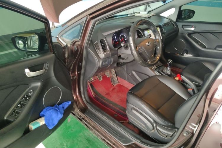 Used Kia K3 2016 1.6L Manual GLS Driver Seat