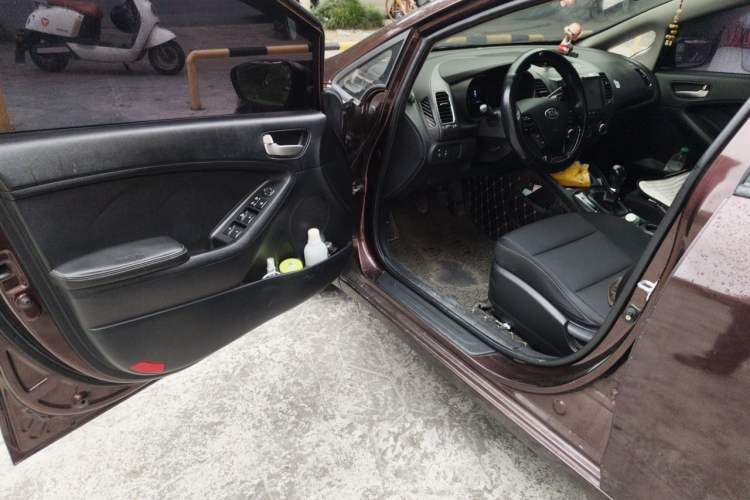 Used Kia K3 2016 1.6L Manual GL Driver Seat