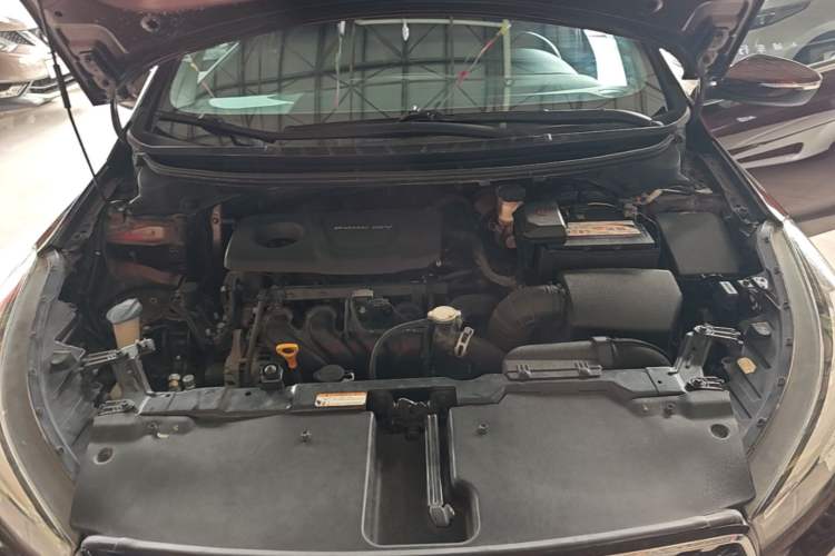 Used Kia K3 2016 1.6L Automatic GLS Engine Bay