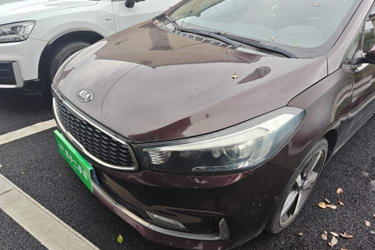 Used Kia K3 2016 1.6L Automatic GLS Engine Bay Left