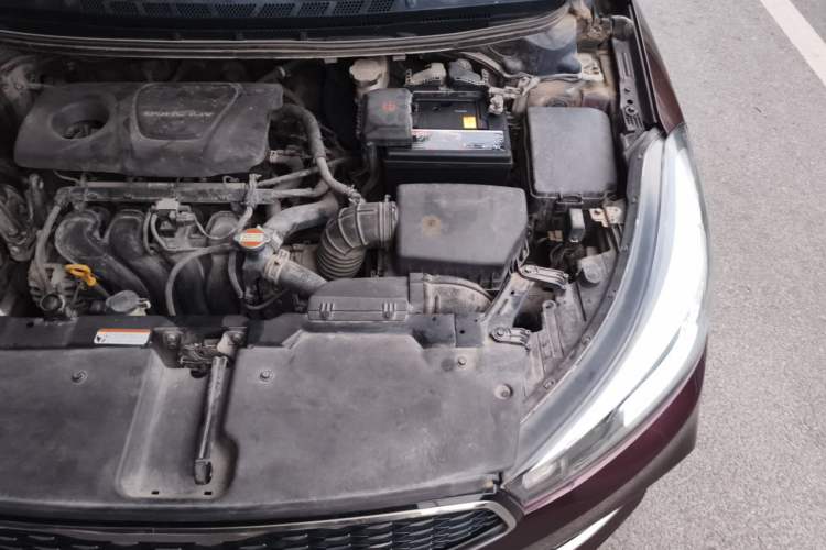 Used Kia K3 2016 1.6L Automatic GLS Engine Bay Left