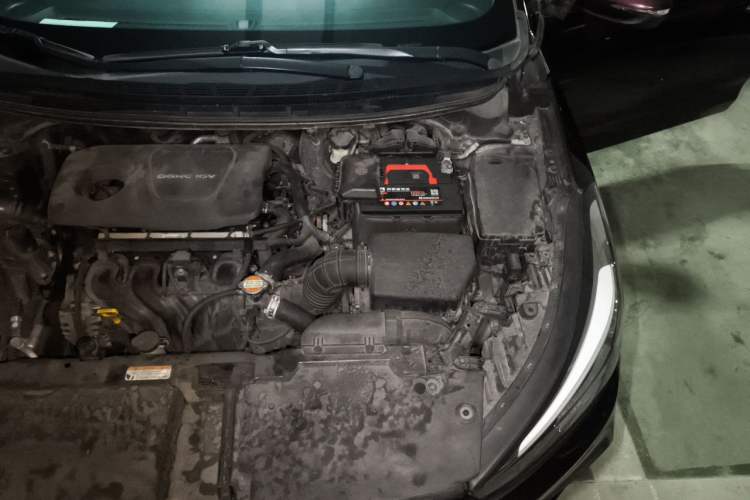 Used Kia K3 2016 1.6L Automatic GLS Engine Bay Left