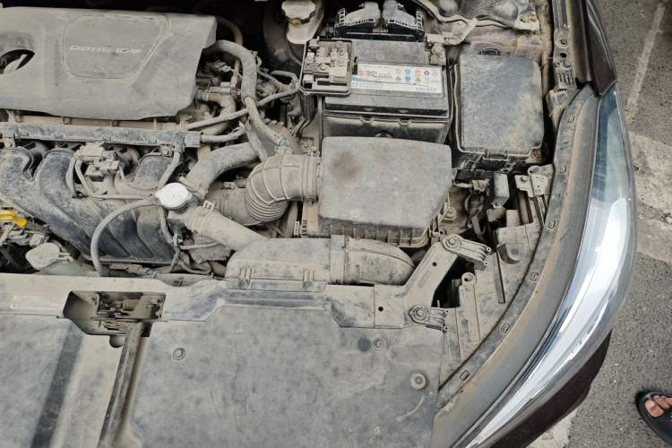 Used Kia K3 2016 1.6L Automatic GLS Engine Bay Left