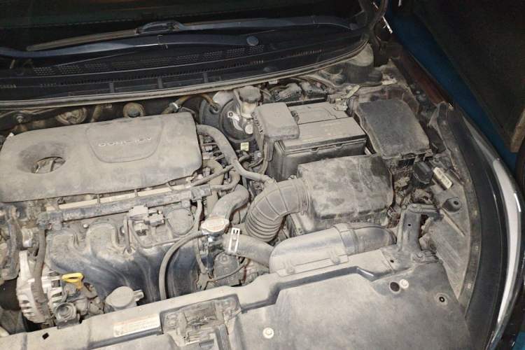 Used Kia K3 2016 1.6L Automatic GLS Engine Bay Left