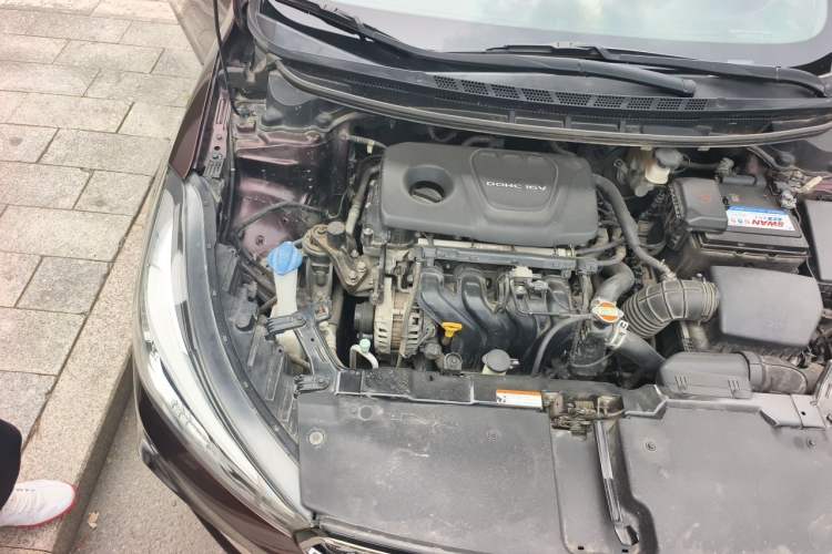 Used Kia K3 2016 1.6L Manual GLS Engine Bay Right