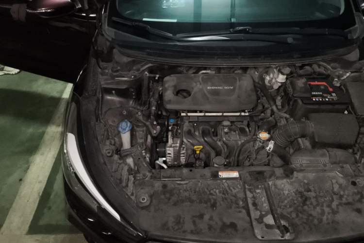 Used Kia K3 2016 1.6L Automatic GLS Engine Bay Right