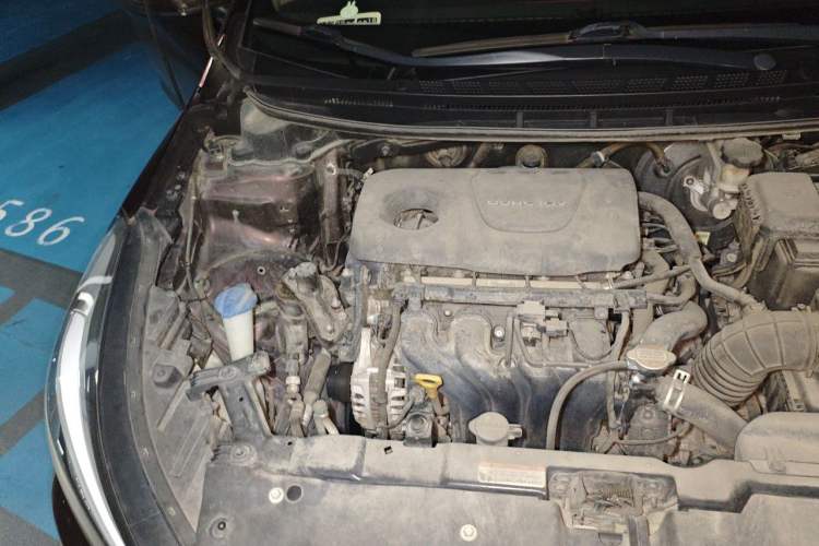 Used Kia K3 2016 1.6L Automatic GLS Engine Bay Right
