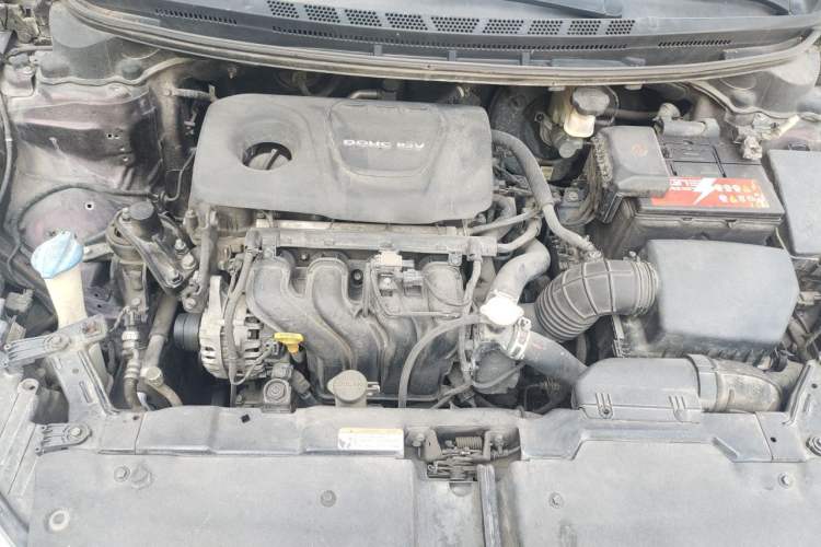 Used Kia K3 2016 1.6L Manual GLS Engine Bay