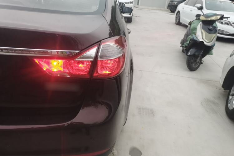 Used Kia K3 2016 1.6L Automatic GLS Exterior 3