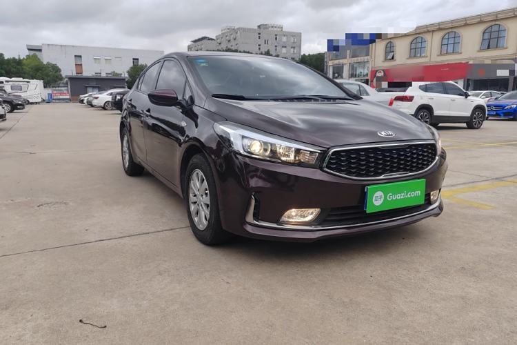 Used Kia K3 2016 1.6L Manual GL Front Right 45 Deg