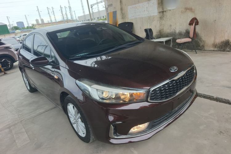 Used Kia K3 2016 1.6L Automatic GL Front Right 45 Deg