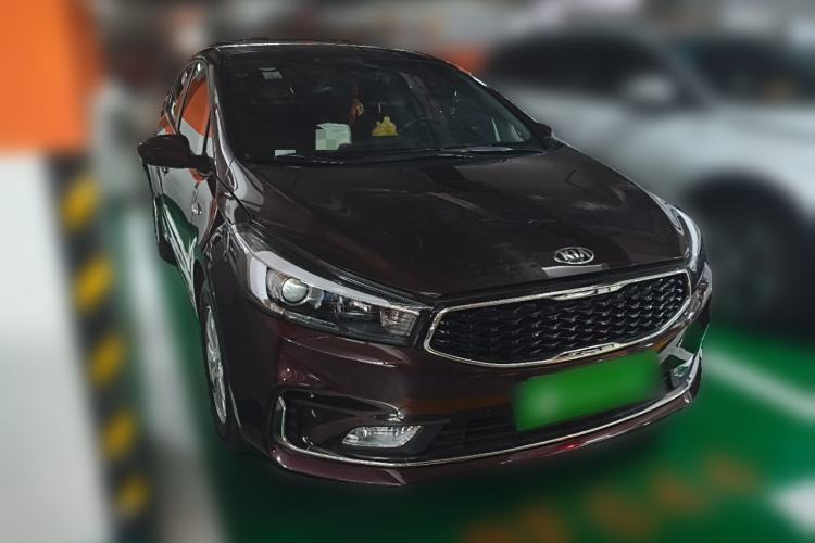Used Kia K3 2016 1.6L Manual GL Front Right 45 Deg
