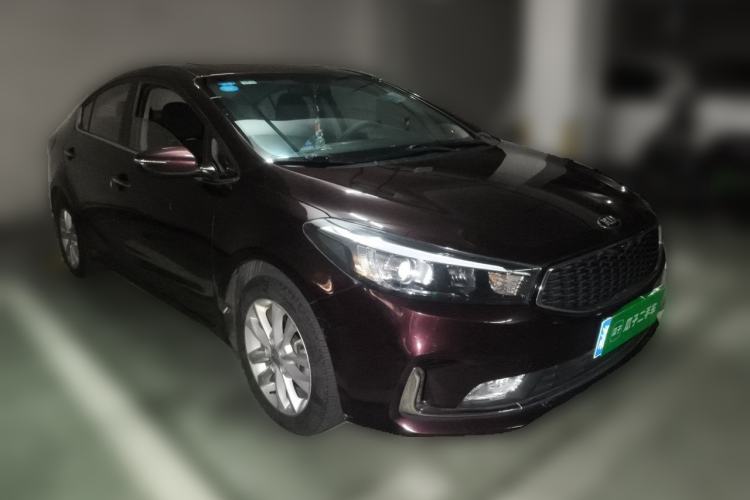 Used Kia K3 2016 1.6L Automatic GLS Front Right 45 Deg