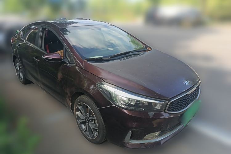 Used Kia K3 2016 1.4T Automatic GLS Front Right 45 Deg