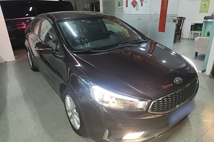 Used Kia K3 2016 1.6L Automatic GLS Front Right 45 Deg