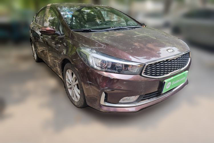 Used Kia K3 2016 1.6L Automatic GLS Front Right 45 Deg