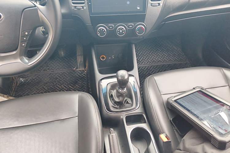 Used Kia K3 2016 1.6L Manual GL Gear Lever