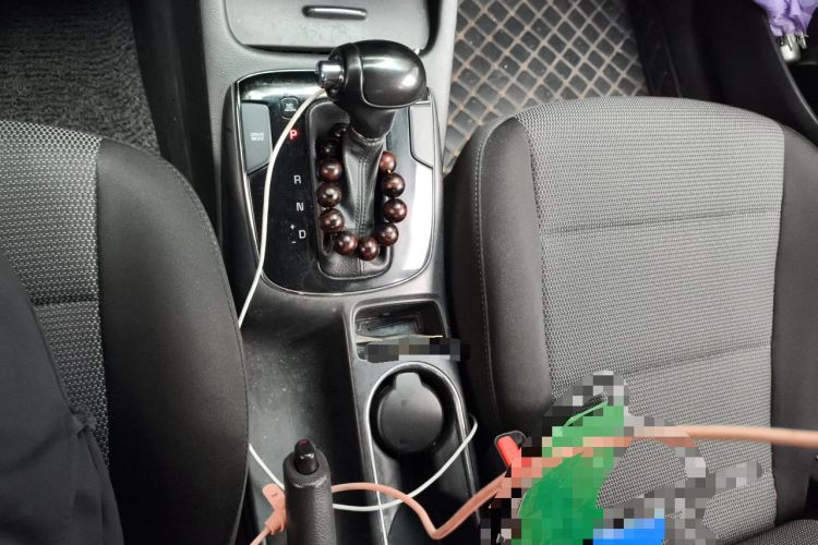 Used Kia K3 2016 1.6L Automatic GLS Gear Lever