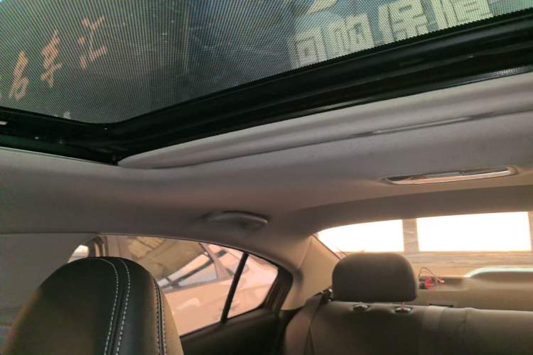 Used Kia K3 2016 1.6L Automatic GLS Headliner