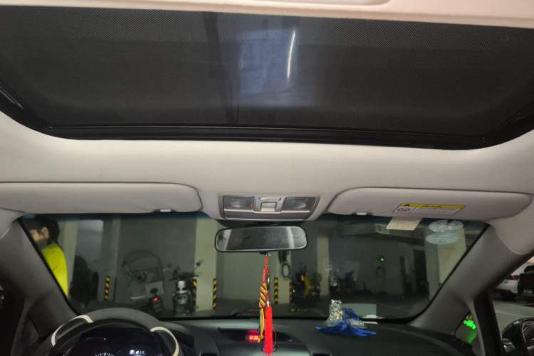 Used Kia K3 2016 1.6L Automatic GLS Headliner