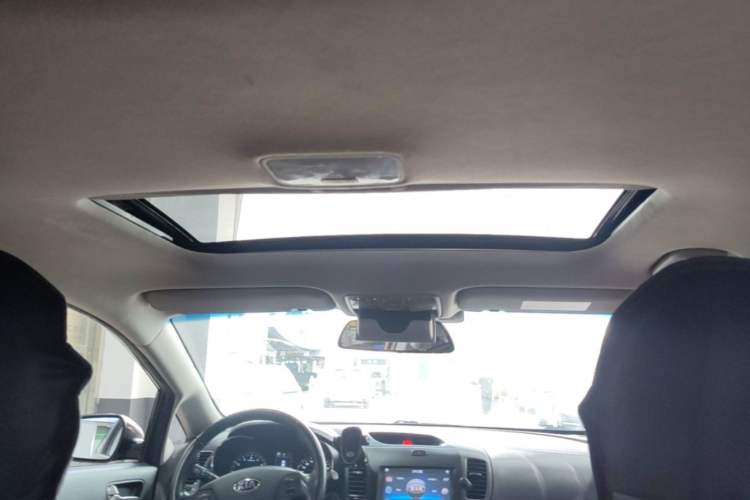 Used Kia K3 2016 1.6L Automatic GLS Headliner
