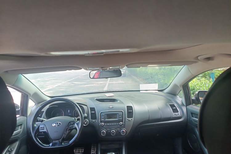 Used Kia K3 2016 1.4T Automatic GLS Headliner