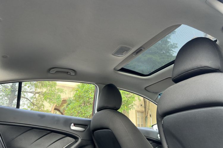 Used Kia K3 2016 1.6L Automatic GLS Headliner