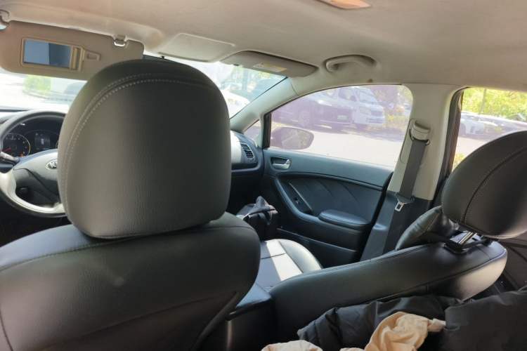 Used Kia K3 2016 1.6L Automatic GL Headliner
