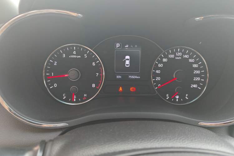 Used Kia K3 2016 1.6L Automatic GLS Instrument Cluster